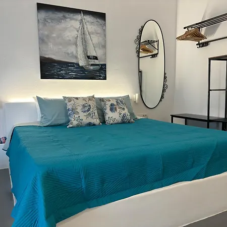 Cavalari Santorini - Sunny And Quiet Room #3